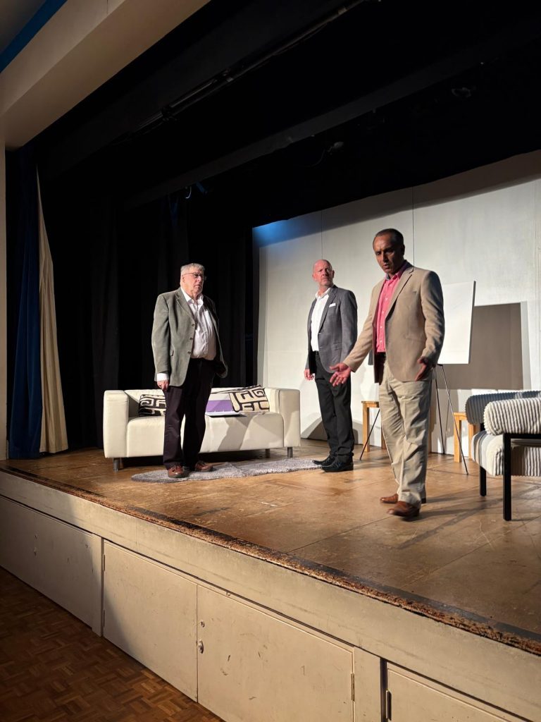 Art — production photograph 12